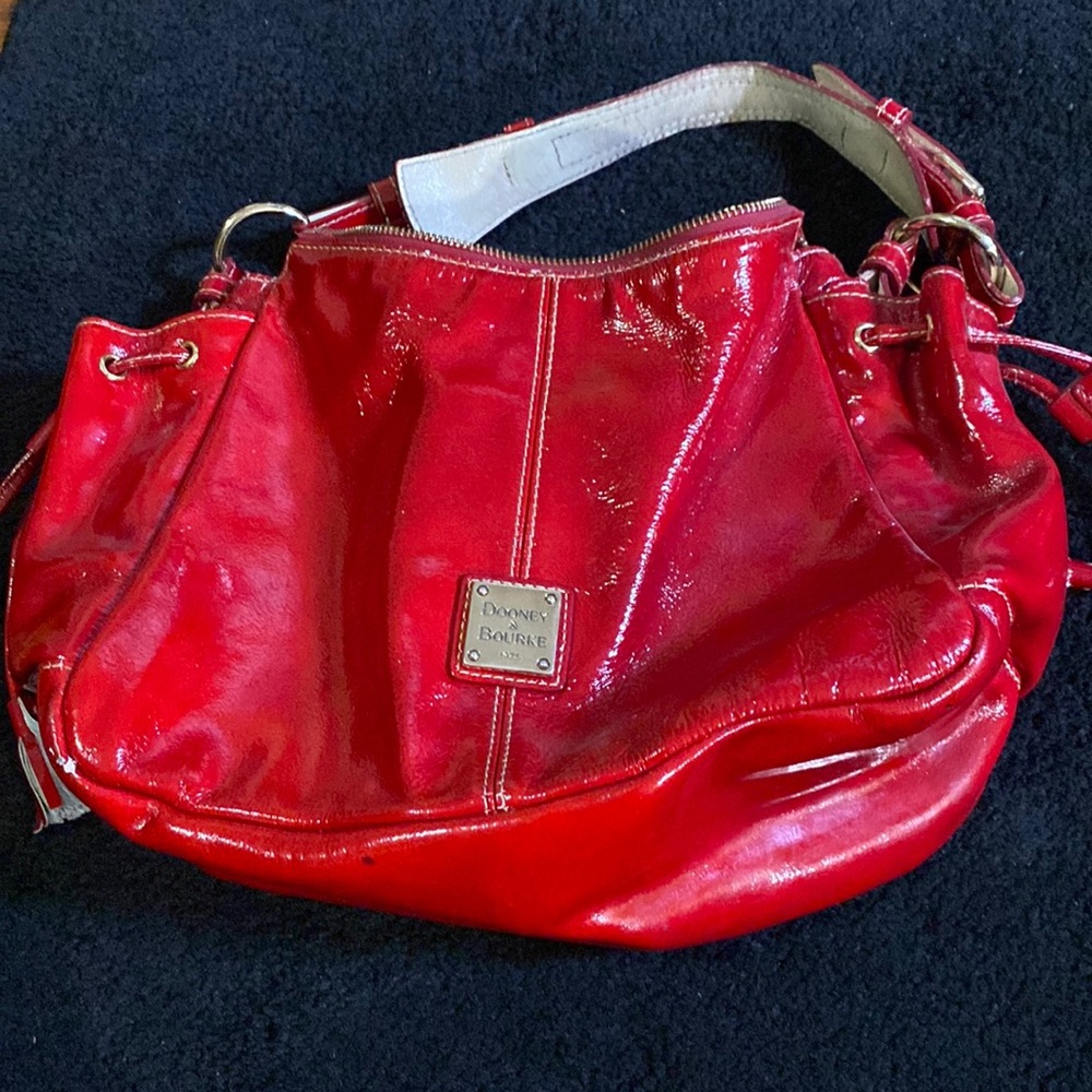 Dooney & Bourke